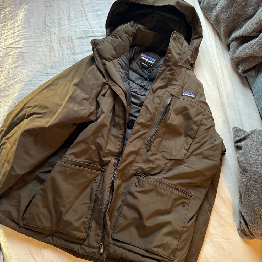 Patagonia Men's Dark Brown Quilted Insulated Hooded Puffer Jacket — NWOT